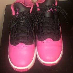 Jordan Grade School Max Aura 2